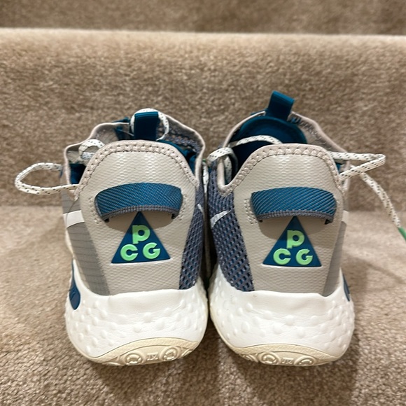 Nike PG 4 - PCG Teal Sneakers M10.5 - Picture 4 of 8